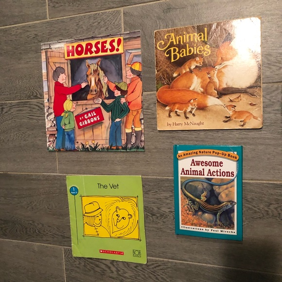 Kids animal 4 book bundle - Picture 1 of 6